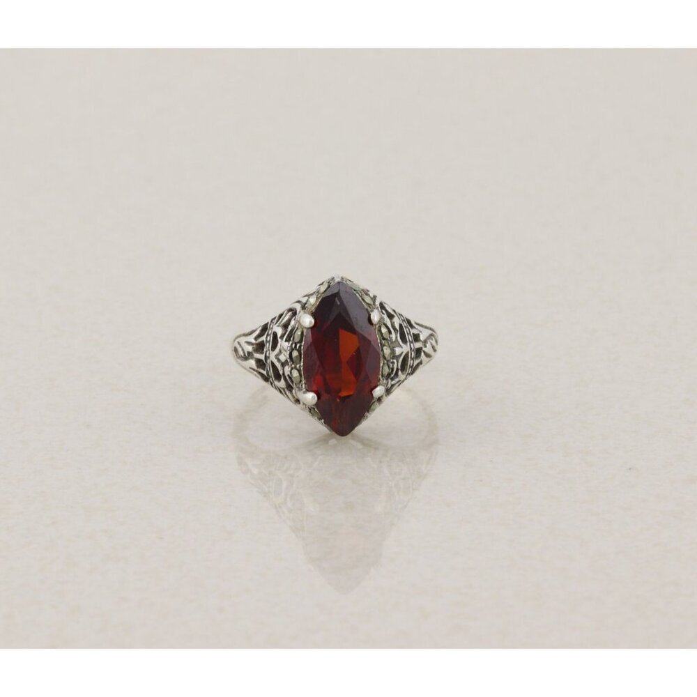 Sterling Silver Red Cubic Zirconia and Marcasite Ring Size 6 3/4 - Picture 5 of 9